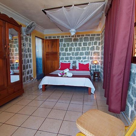 Chambres D'Hotes Beluga Нуси-Бе Экстерьер фото