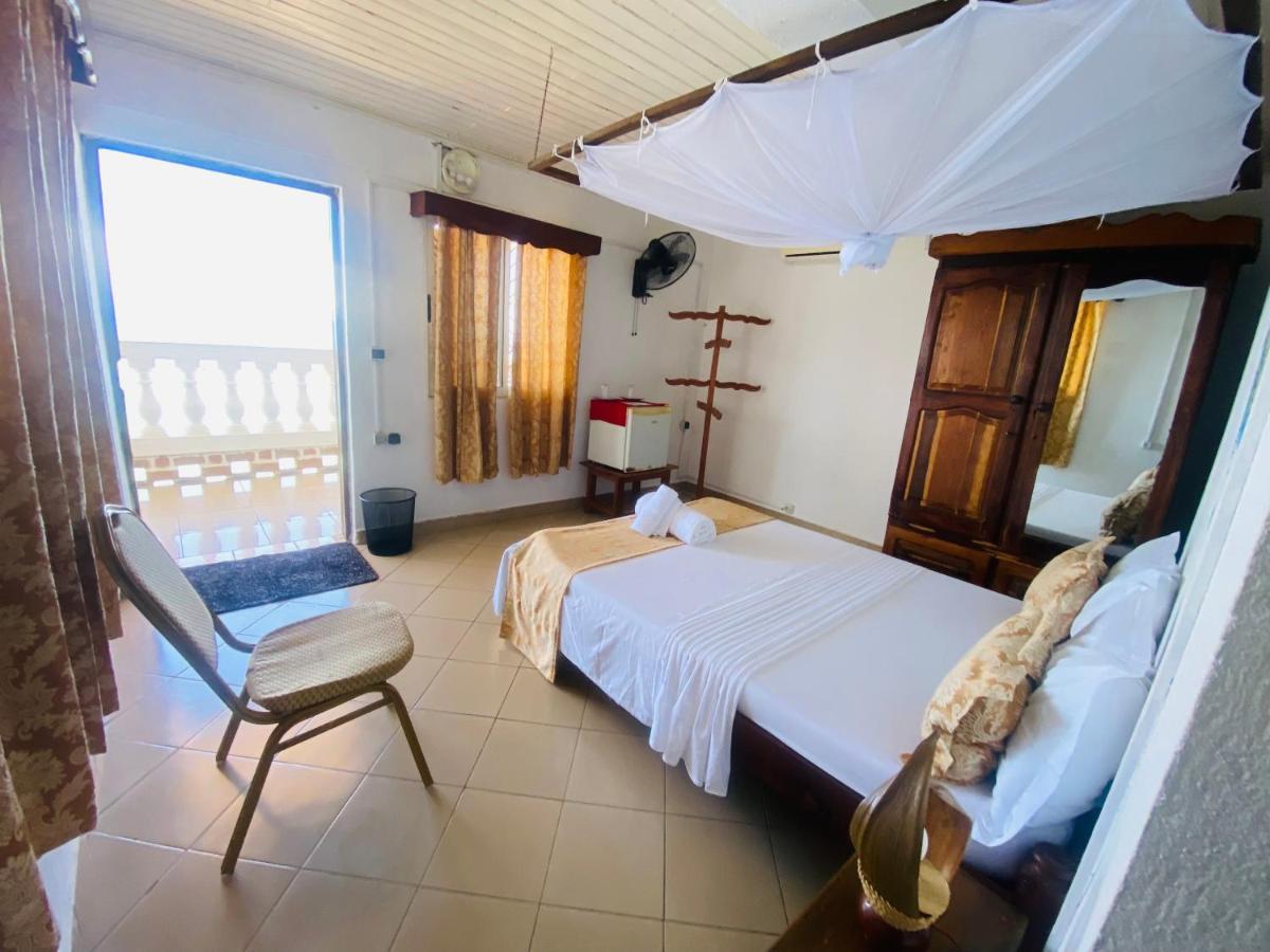 Chambres D'Hotes Beluga Нуси-Бе Экстерьер фото
